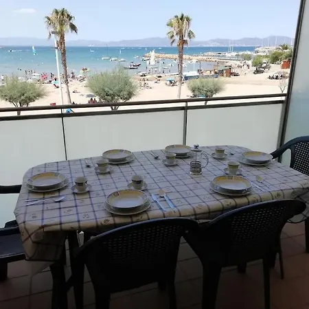 Beachfront With Sea View - Voromar