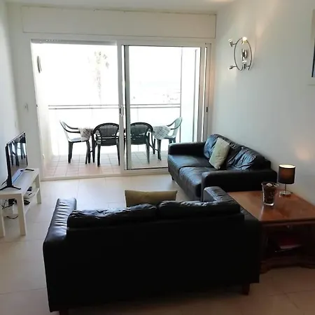 Appartement Beachfront With Sea View - Voromar